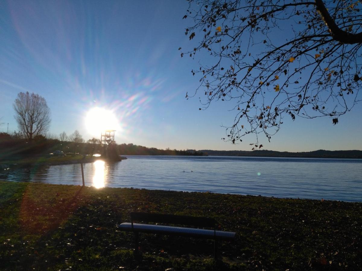 Tramonto Al Lago Gavirate Exterior photo