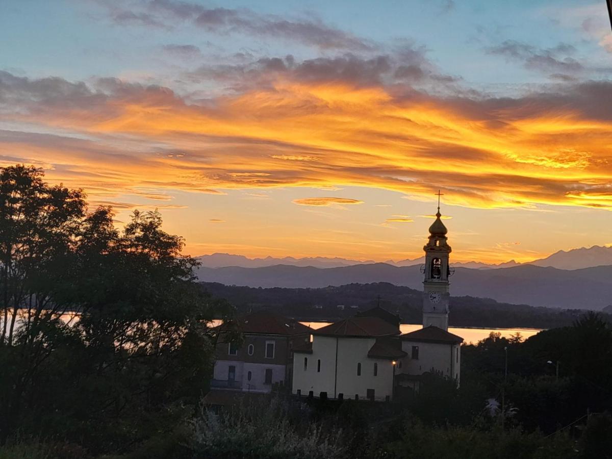 Tramonto Al Lago Gavirate Exterior photo